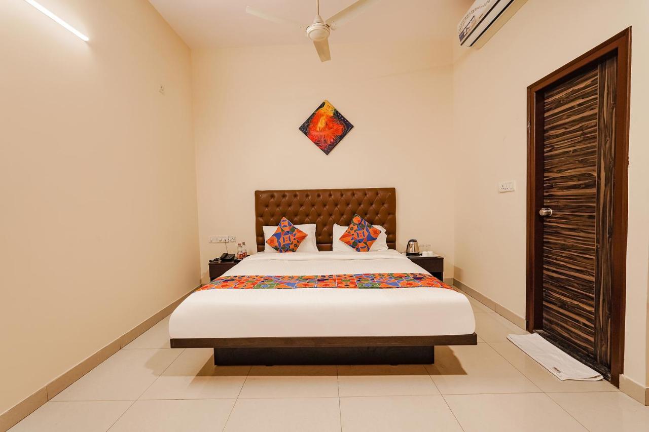 Fabhotel Leela Park Bangalore Eksteriør billede