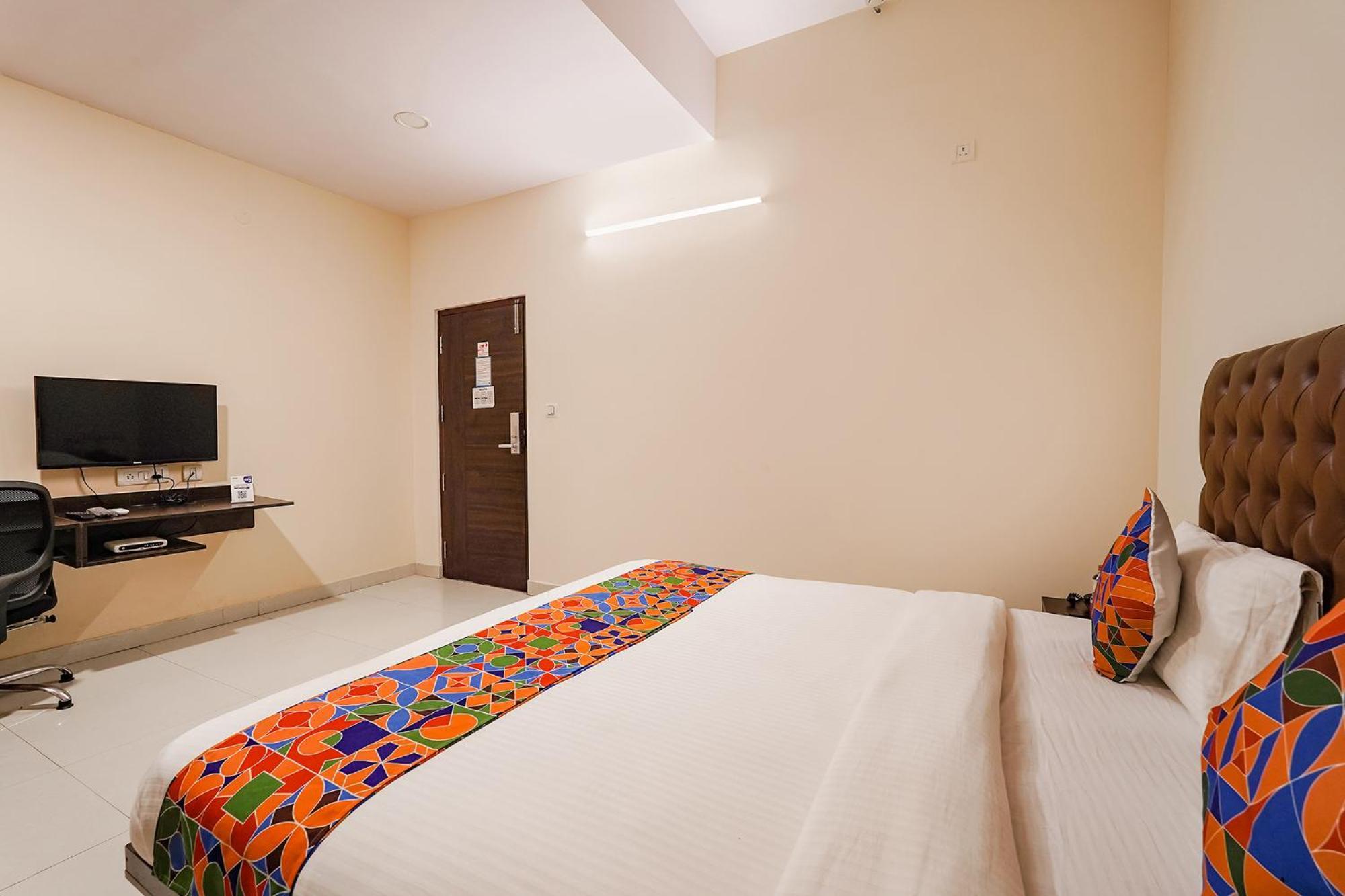 Fabhotel Leela Park Bangalore Eksteriør billede