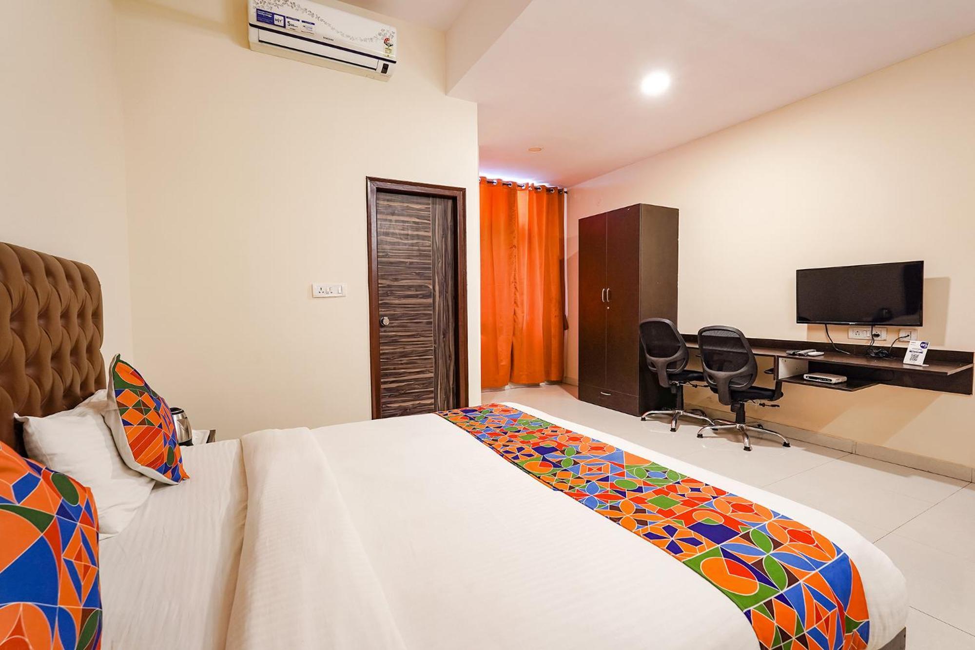 Fabhotel Leela Park Bangalore Eksteriør billede