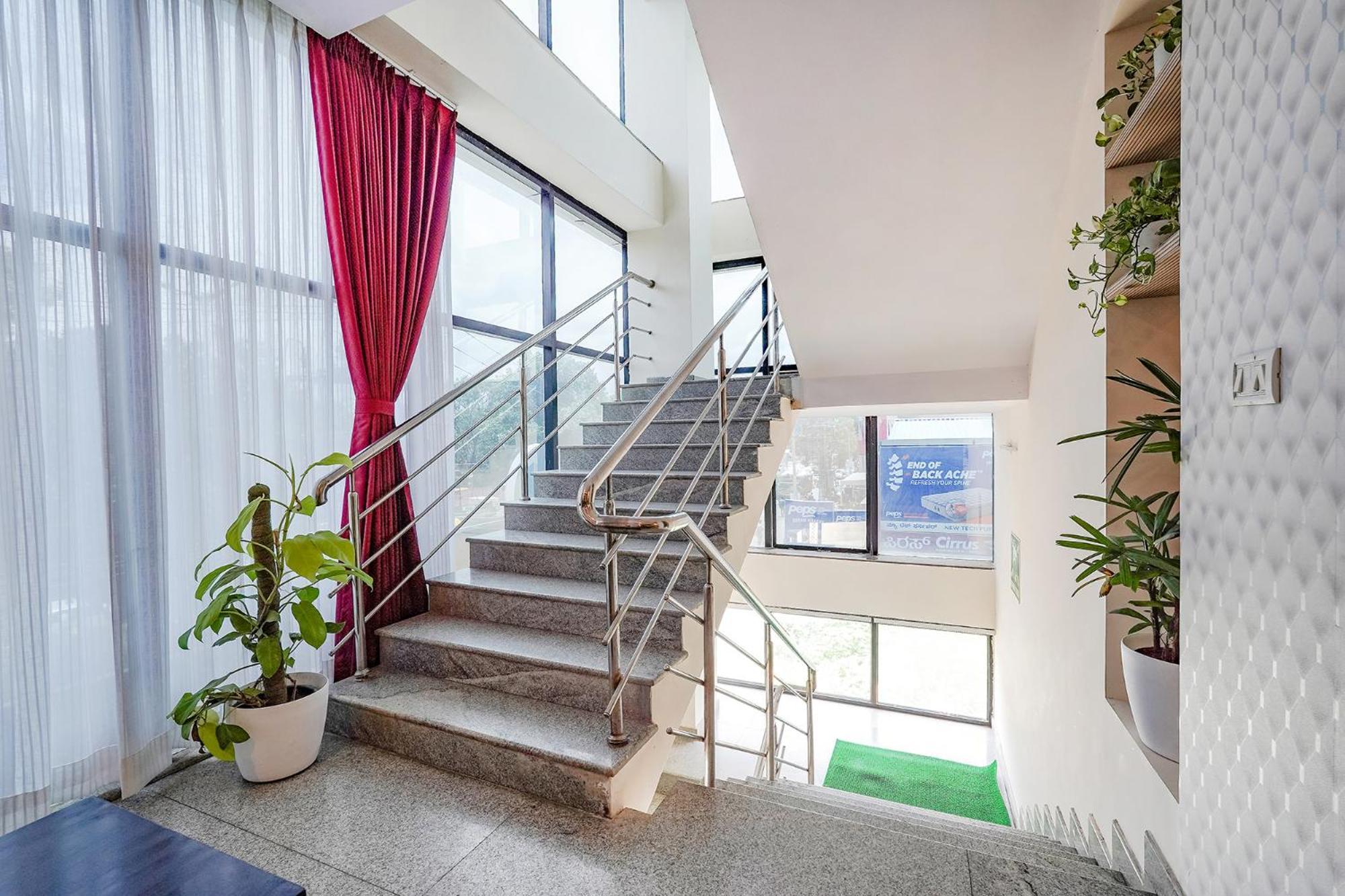 Fabhotel Leela Park Bangalore Eksteriør billede